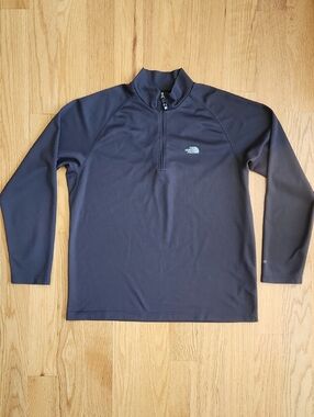 The North Face Men's Charcoal Quarter-Zip Active Pullover